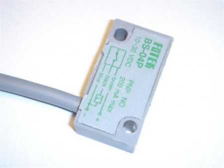 Senzor inductiv de proximitate BS-04P